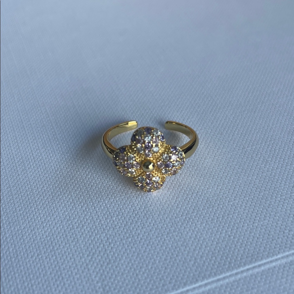 Elegant LV stamped Gold Floral Ring lavender stones